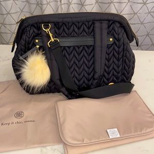 Happ Brand Paige Carryall Set in Black